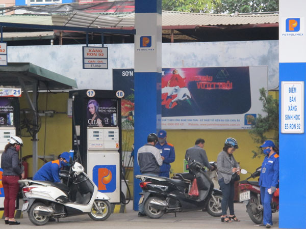 Hiệu quả thấp, nhiều doanh nghiệp chưa mặn mà với xăng sinh học E5 ảnh 1