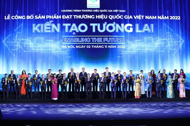 Lễ công bố sản phẩm đạt Thương hiệu quốc gia Việt Nam là dịp ghi nhận và vinh danh các sản phẩm có chất lượng hàng đầu, có hàm lượng khoa học công nghệ cao, có uy tín trên thị trường. (Ảnh: Vietnam+) Brand Finance: Việt Nam là điểm sáng về thương hiệu quốc gia toàn cầu ảnh 4