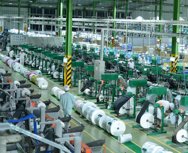 Phát triển công nghiệp: Hóa giải thách thức, ứng phó cú sốc bên ngoài ảnh 3