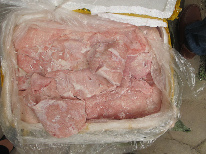 Hà Nội bắt hơn 1 tấn nội tạng đang bốc mùi hôi thối ảnh 1