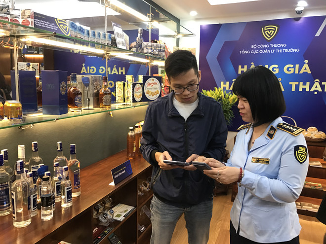 Buôn lậu, hàng giả: Thủ đoạn tinh vi hơn, ẩn mình nhờ công nghệ ảnh 3