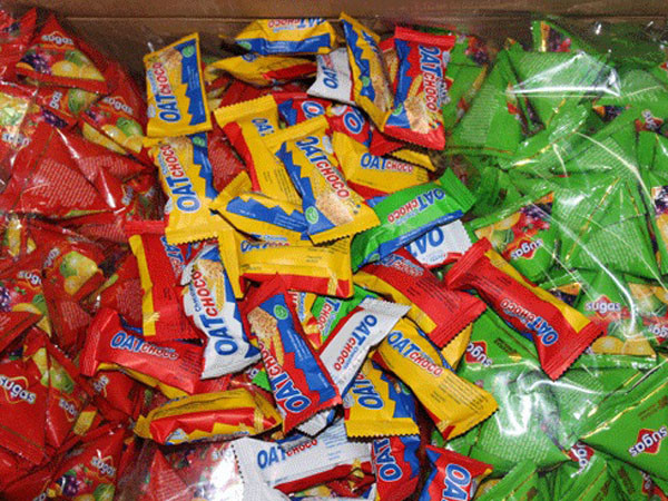 Hà Nội liên tiếp bắt giữ số lượng lớn bánh kẹo và ô mai nhập lậu ảnh 3