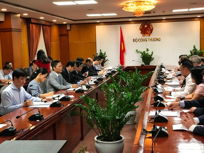 Đối thoại Việt Nam-EU: Hướng tới mục tiêu phát triển năng lượng xanh ảnh 1