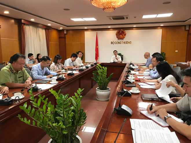 Bộ trưởng Công Thương: Xử nghiêm các hành vi gian lận, lẩn tránh thuế ảnh 1