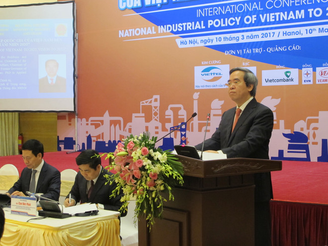 "Việt Nam đang đối diện với nguy cơ hậu công nghiệp hóa quá sớm" ảnh 2