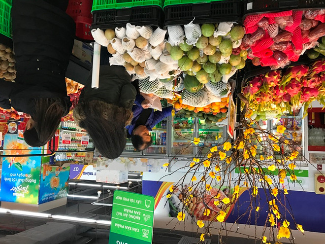 Nguồn cung dồi dào, giá mặt hàng thiết yếu không có biến động lớn ảnh 1