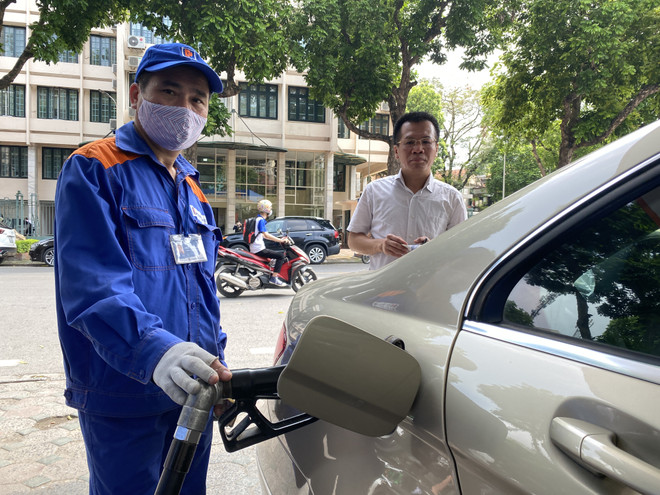 Tăng hơn 600 đồng, xăng RON95-III có giá mới là 12.235 đồng mỗi lít ảnh 1