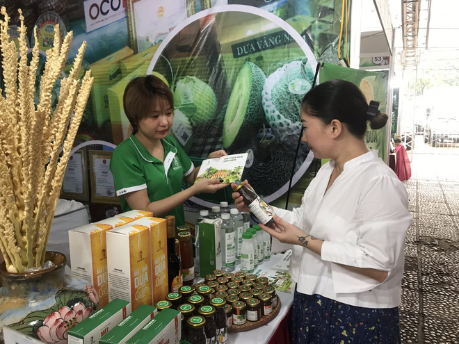 Nhượng quyền thương hiệu: Nên "quản" hay để thị trường quyết định? ảnh 2