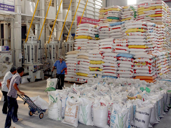 Bộ Công Thương: Năm 2015, Việt Nam có thể nhập siêu 6 tỷ USD ảnh 1