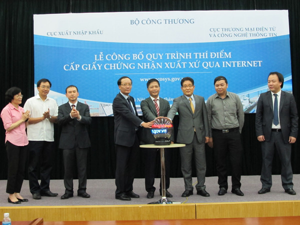 Bộ Công Thương khai trương quy trình thí điểm cấp C/O qua mạng ảnh 1