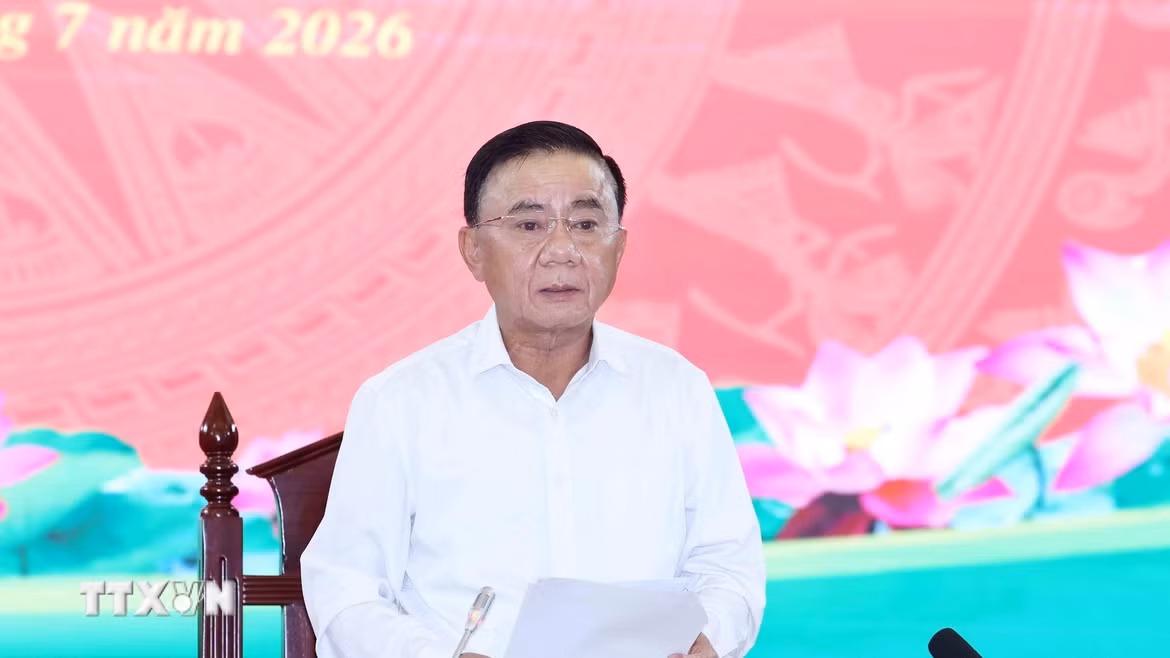 Đồng chí Trần Cẩm Tú, Ủy viên Bộ Chính trị, Thường trực Ban Bí thư, Bí thư Đảng ủy các cơ quan Đảng Trung ương phát biểu chỉ đạo hội nghị. (Ảnh: Phương Hoa/TTXVN)