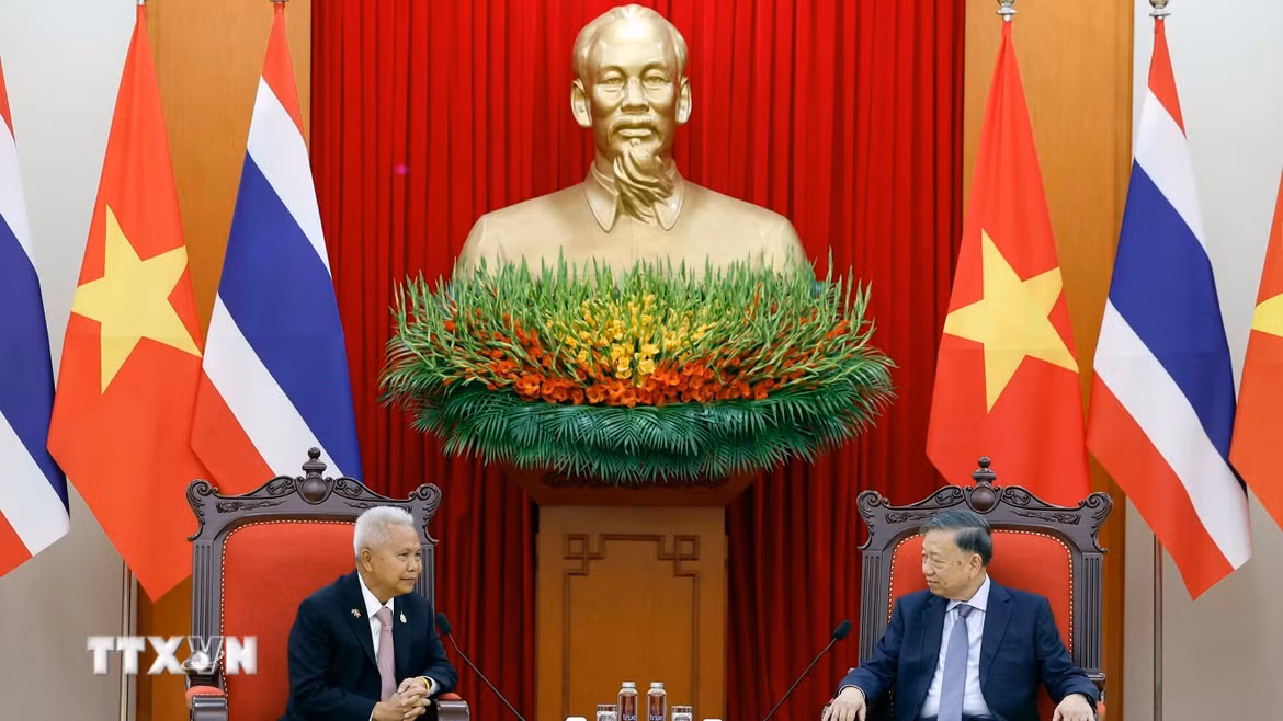 Tổng Bí thư, Chủ tịch nước Tô Lâm tiếp Chủ tịch Quốc hội kiêm Chủ tịch Hạ viện Thái Lan Sophon Zaram. (Ảnh: Thống Nhất/TTXVN)