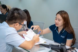 Thị trường chứng khoán đã trải qua tuần thử thách tâm lý nhà đầu tư một cách khắc nghiệt. (Ảnh: Vietnam+)