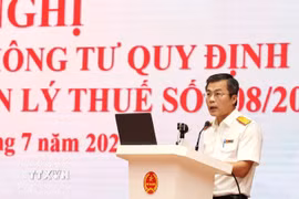 Ông Lê Long yêu cầu lãnh đạo, công chức toàn ngành Thuế nghiêm túc tham gia, chủ động nêu các vướng mắc phát sinh từ thực tiễn để được hướng dẫn nhất quán. (Ảnh: Phạm Hậu/Vietnam+)