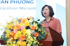 Bà Vũ Thị Chân Phương, Chủ tịch Ủy ban Chứng khoán Nhà nước nhấn mạnh quản trị công ty tốt, minh bạch gắn quản trị hiện đại sẽ tạo động lực để doanh nghiệp đi nhanh hơn, bền vững hơn. (Ảnh: Vietnam+)