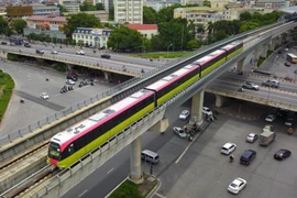 Vốn đầu tư thực hiện toàn xã hội trong chín tháng của năm 2025. Theo đó, tổng mức ước đạt 2,7 triệu tỷ đồng, tăng 11,6% so với cùng kỳ năm trước, cao hơn đáng kể so với mức tăng 7% của cùng kỳ năm 2024. (Ảnh: Vietnam+)