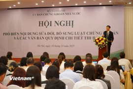 Hội nghị Phổ biến nội dung sửa đổi, bổ sung Luật Chứng khoán và các văn bản quy định chi tiết thi hành, ngày 10/10. (Ảnh: SSC/Vietnam+)