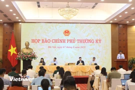 Bộ Tài chính cho biết đa số ý kiến đồng tình với đề xuất dựa trên tốc độ tăng của thu nhập bình quân đầu người và GDP. (Ảnh: Vietnam+)