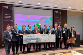 Trung tâm Đổi mới sáng tạo Quốc gia đã phối hợp với Đại sứ quán Việt Nam tại Hàn Quốc và Hiệp hội bán dẫn toàn cầu tổ chức “Diễn đàn đầu tư Việt Nam,” tại Hàn Quốc. (Ảnh: Vietnam+)