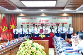 Ngày 23/8, Kiểm toán Nhà nước đã tổ chức Hội nghị Tổng kết 10 năm thực hiện Quy chế phối hợp giữa Ban Nội chính Trung ương và Đảng ủy Cơ quan Kiểm toán trong công tác phòng, chống tham nhũng, lãng phí, tiêu cực. (Ảnh: Vietnam+)