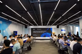Đây cũng là hoạt động nằm trong khuôn khổ dự án “Thao trường An ninh mạng Việt Nam,” do Bộ Tài chính phát triển. (Ảnh: Vietnam+)