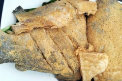 2 người ở Đà Nẵng nghi ngộ độc thực phẩm sau khi ăn món cá ủ chua