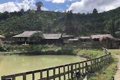 Homestay ở Bản Liền được tận dụng từ không gian nhà sàn sẵn có. (Ảnh: Trịnh Huyền)