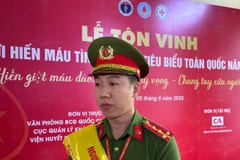 Đại úy Đoàn Việt Hưng, Công an xã Bình Lộc, Công an tỉnh Khánh Hòa đã 55 lần hiến máu tình nguyện. (Ảnh: T.G/Vietnam+)