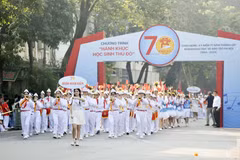 Tháng hành động vì trẻ em năm 2025 được tổ chức từ ngày 1/6 đến ngày 30/6. (Ảnh: TTXVN/Vietnam+)