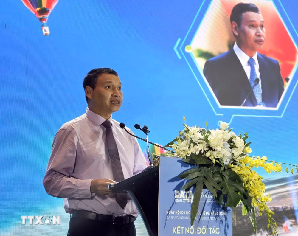 ttxvn_1810-ket-noi-giao-thuong-du-lich-da-nang-7340.jpg