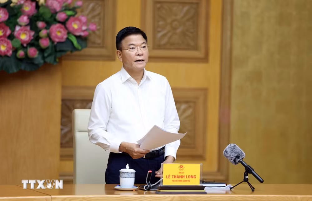ttxvn-1710-nguoi-cao-tuoi-pho-thu-tuong-le-thanh-long-2.jpg