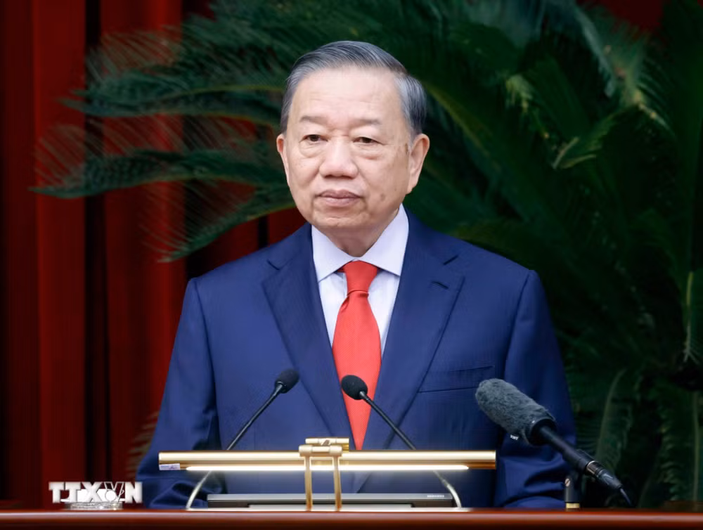 ttxvn_0510-khai-mac-hoi-nghi-lan-thu-4-ban-chap-hanh-trung-uong-dang-3116.jpg