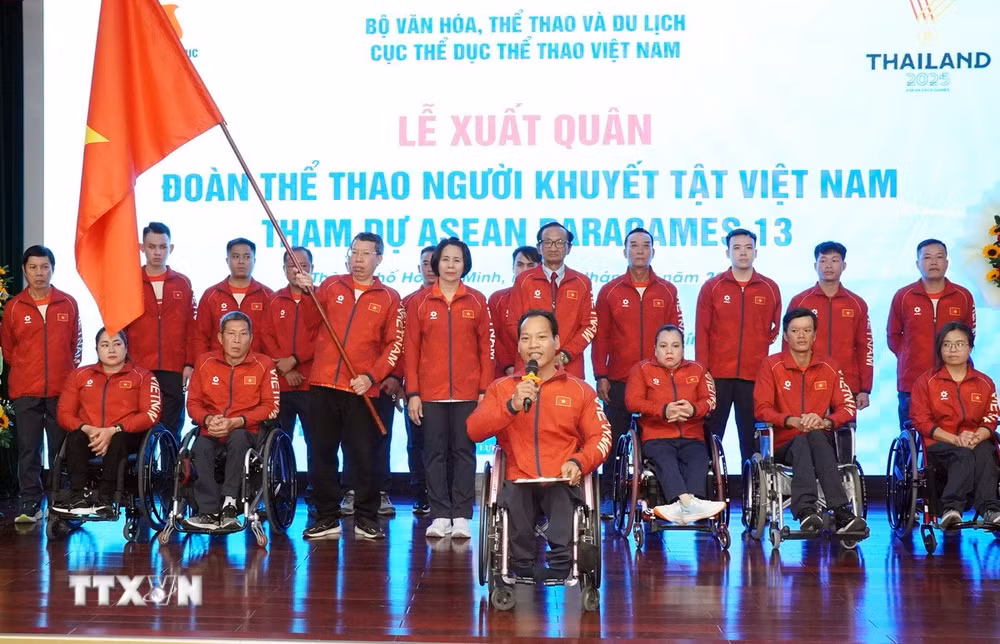 ttxvn-1612-xuat-quan-doan-the-thao-khuyet-tat-viet-nam-2.jpg