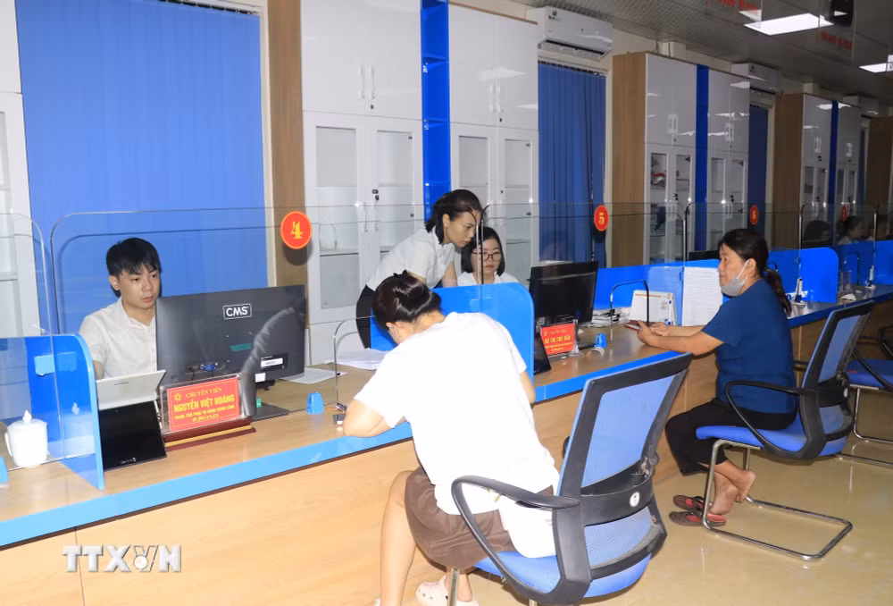 ttxvn-2605-chinh-quyen-2-cap-lao-cai-2.jpg