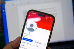 Nhiều Fanpage lớn bất ngờ xoá ảnh đại diện cũng như biến mất khiến người dùng hoang mang. (Ảnh minh hoạ. Ảnh: Minh Sơn/Vietnam+)