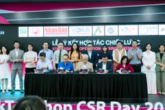 Lễ ký kết và công bố hợp tác cùng các Đối tác của TikTok Shop. (Ảnh: PV/Vietnam+)