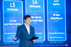 Ông Nguyễn Văn Khoa – Tổng Giám đốc Tập đoàn FPT chia sẻ góc nhìn thực tiễn về cách doanh nghiệp tận dụng trí tuệ nhân tạo (AI) trong quản trị và vận hành. (Ảnh: FPT)