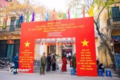 Di tích 40 Lãn Ông (Hội quán Phúc Kiến) là điểm bỏ phiếu của các tổ dân phố Hàng Bồ số 3, số 5, số 6. (Ảnh: Minh Sơn/Vietnam+)
