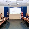 Thứ trưởng Bộ Công Thương, Phó Trưởng Đoàn đàm phán Chính phủ Nguyễn Sinh Nhật Tân làm việc với phía Mỹ trong phiên đàm phán kỹ thuật. (Ảnh: BCT/Vietnam+)