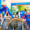 Các cửa hàng đã thực hiện vệ sinh bồn chứa, kiểm tra độ kín và đánh giá khả năng tương thích của thiết bị với xăng E10. (Ảnh: CTV/Vietnam+)