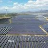 Hệ thống điện Mặt Trời tại huyện Bắc Phong, tỉnh Ninh Thuận. (Ảnh: Trần Việt/TTXVN)