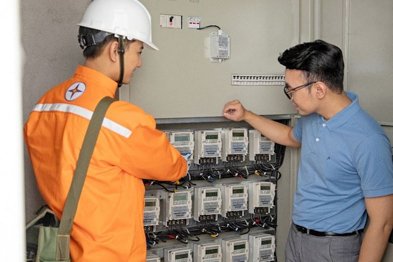 Từ 29/2, EVNHANOI sẽ chuyển ghi chỉ số công tơ về ngày cuối tháng. (Ảnh: PV/Vietnam+)