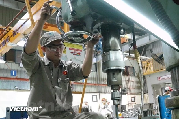 Sản xuất công nghiệp đóng góp tích cực cho tăng trưởng của nền kinh tế. (Ảnh: Đức Duy/Vietnam+)