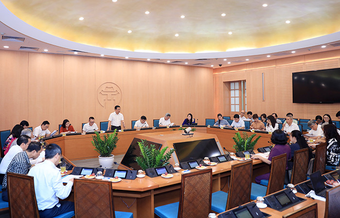 Ban Văn hóa-Xã hội, HĐND thành phố Hà Nội làm việc với Sở Văn hóa và Thể thao, Sở Thông tin và Truyền thông về lĩnh vực quảng cáo trên địa bàn thành phố. (Ảnh: Hanoi)