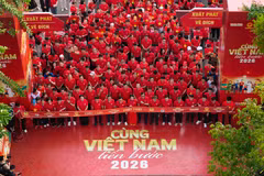 Từ 1 tỷ bước chân đến 10 tỷ bước xanh, “Cùng Việt Nam tiến bước” đang đi từ một sự kiện trở thành một hành trình, từ một hành động trở thành một thói quen. (Ảnh: BND)