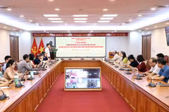 Toạ đàm "Những nội dung cốt lõi của ngoại giao Việt Nam và cách thức xử lý các vấn đề nóng trong lĩnh vực ngoại giao đối ngoại." (Ảnh: An Đăng/TTXVN)