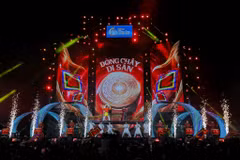 Chương trình biểu diễn trong lễ bế mạc Festival Thăng Long-Hà Nội năm 2026. (Ảnh: Khánh Huy)