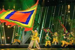 Một trong những thành công lớn nhất của chương trình là cách các nghệ sỹ làm mới những câu chuyện truyền thống thông qua tư duy phối khí và dàn dựng sân khấu đỉnh cao. (Ảnh: NSX)