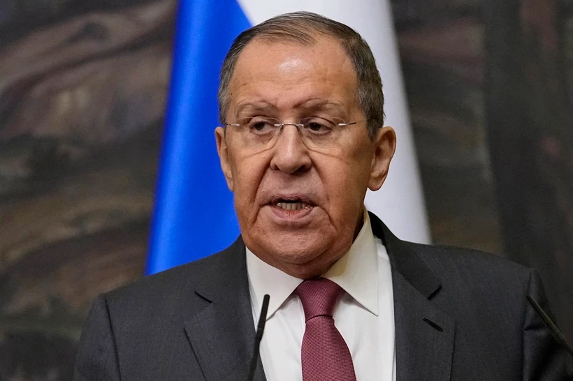 Ngoại trưởng Nga Sergei Lavrov phát biểu họp báo ở Moskva. (Ảnh: AFP/TTXVN)