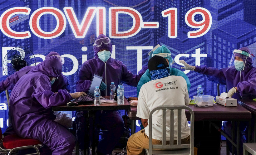 Một điểm xét nghiệm COVID-19 tại Jakarta, Indonesia, ngày 8/6/2020. (Ảnh: THX/TTXVN)